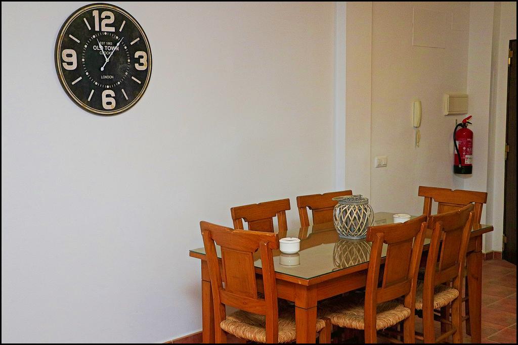 Apartamento Duplex En Conil コニル・デ・ラ・フロンテラ エクステリア 写真