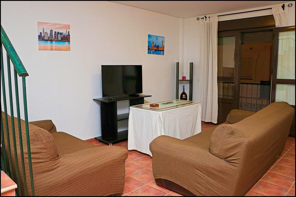 Apartamento Duplex En Conil コニル・デ・ラ・フロンテラ エクステリア 写真